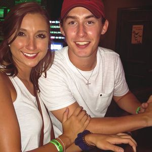 Meet your Posher, Elijah